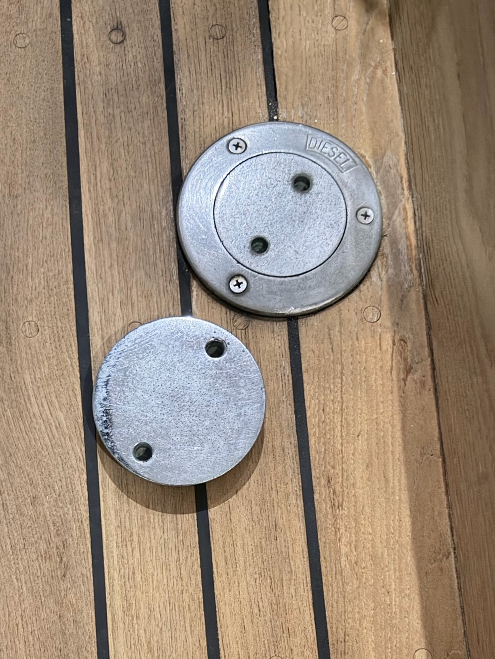 Marine deck plates
